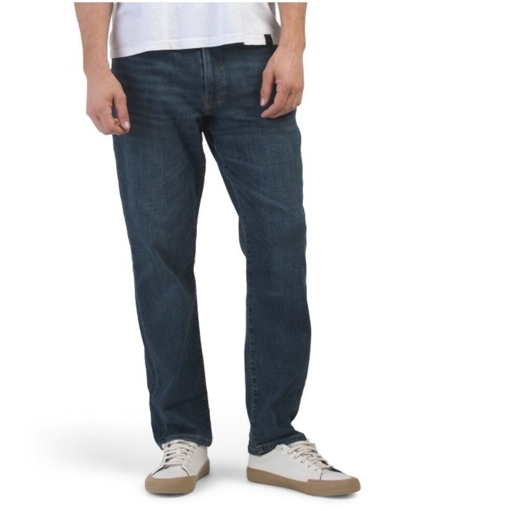 LUCKY BRAND  410 Athletic Straight Jeans.  Size 34 x30